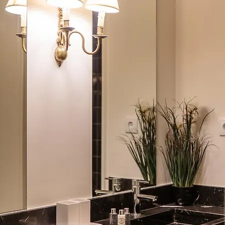 ベッド・アンド・ブレックファスト Dear - Bordalo Palace Chiado