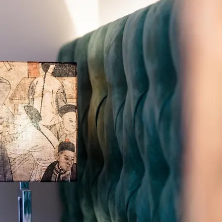 Bed & Breakfast Dear - Bordalo Palace Chiado 4*