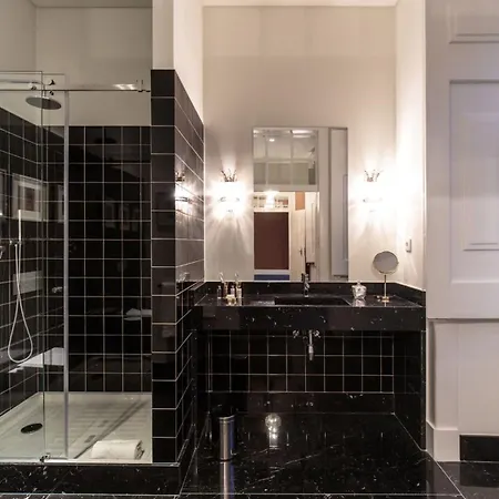 Panzió Dear - Bordalo Palace Chiado